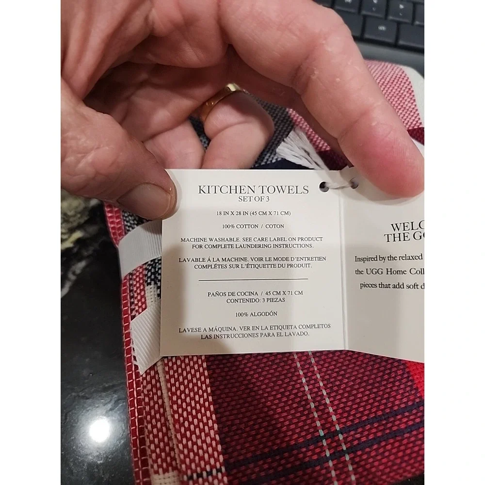NWT! UGG Camper Plaid Kitchen Towels (Set of 3) 18 Inch X 28 Inch Lava Color NEW